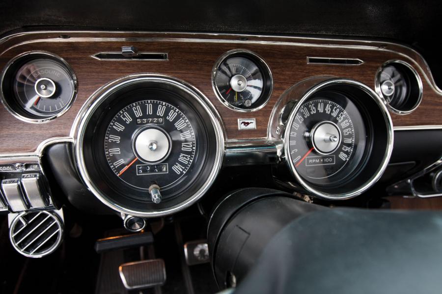  Shelby GT500 KR Convertible 1968 года  (фото 27 из 58)